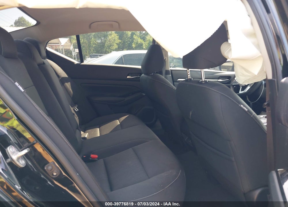 2021 NISSAN ALTIMA SV FWD VIN: 1N4BL4DV2MN379871