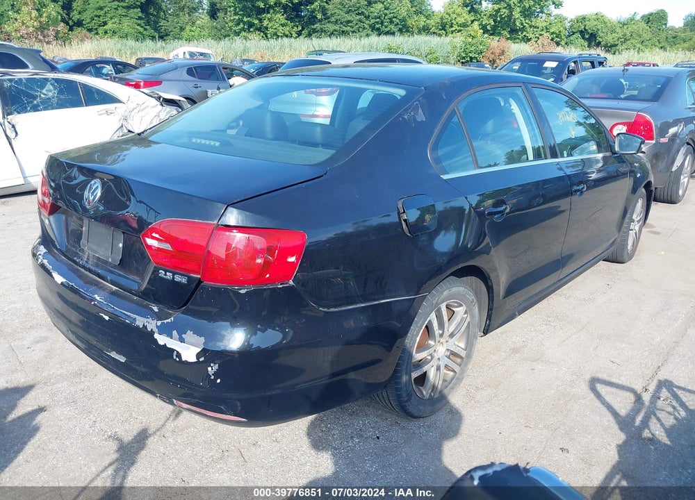 2013 VOLKSWAGEN JETTA 2.5L SE VIN: 3VWDP7AJXDM251508