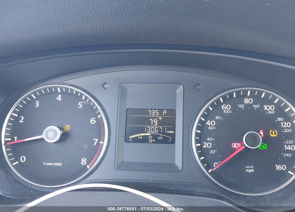 2013 VOLKSWAGEN JETTA 2.5L SE VIN: 3VWDP7AJXDM251508