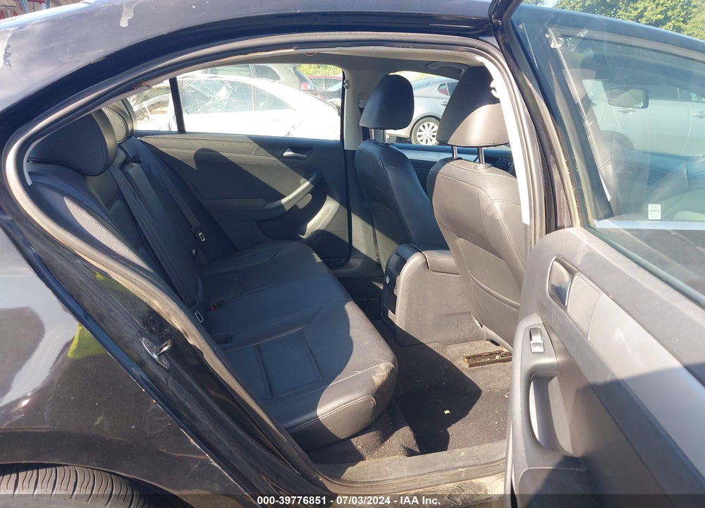 2013 VOLKSWAGEN JETTA 2.5L SE VIN: 3VWDP7AJXDM251508