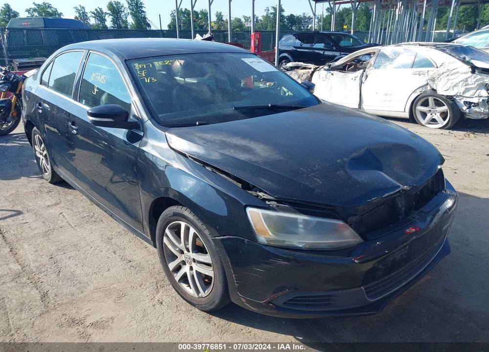 2013 VOLKSWAGEN JETTA 2.5L SE VIN: 3VWDP7AJXDM251508