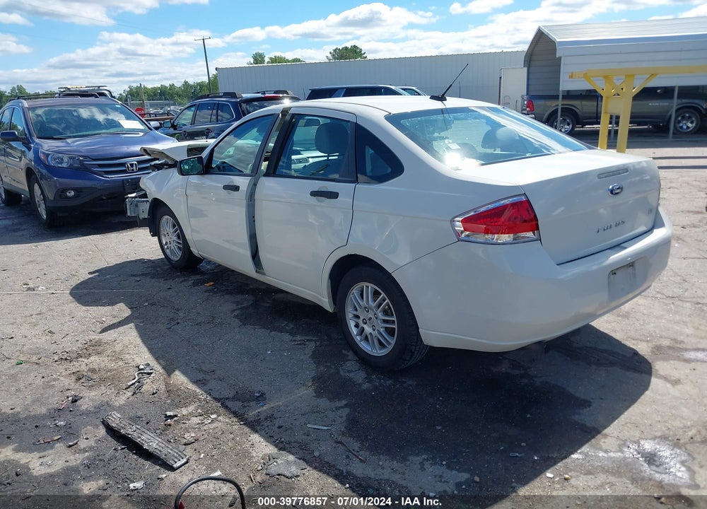 2010 FORD FOCUS SE VIN: 1FAHP3FN9AW188430