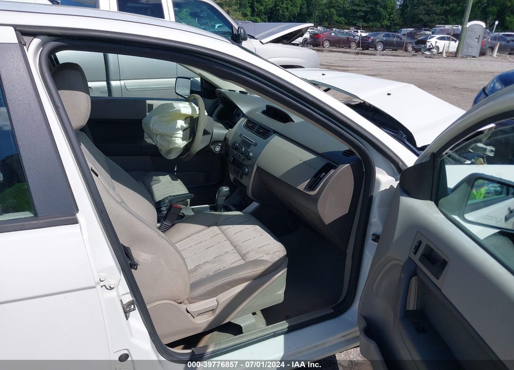 2010 FORD FOCUS SE VIN: 1FAHP3FN9AW188430