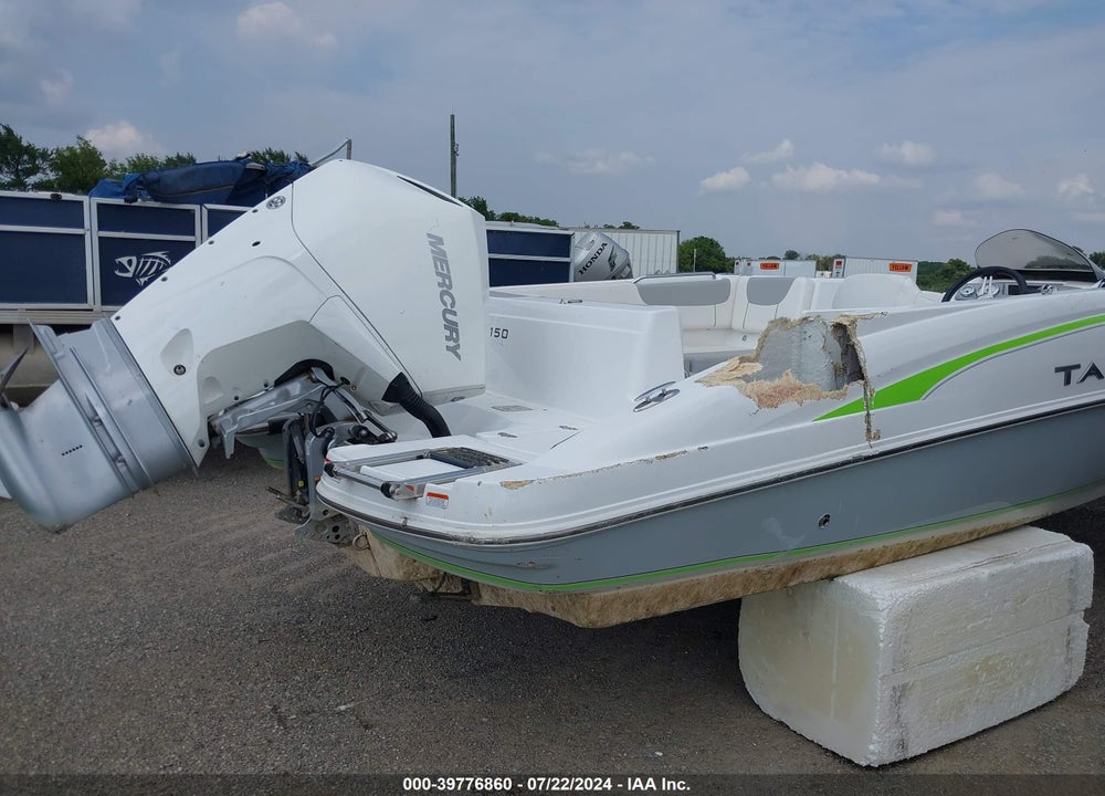 2021 TAHOE BOAT VIN: BUJ30562B121