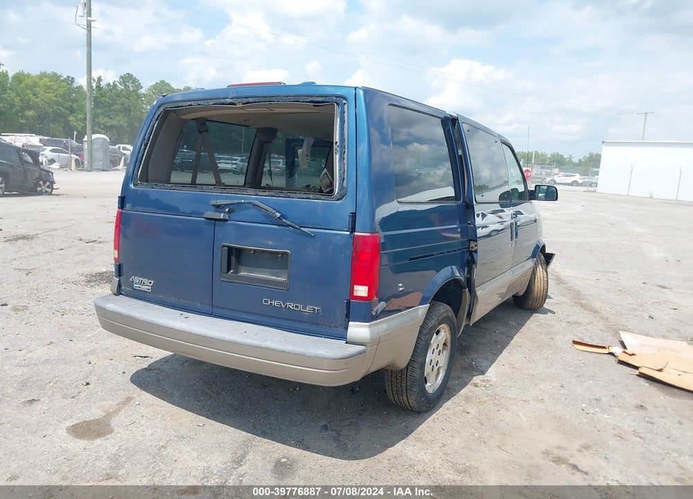 2004 CHEVROLET ASTRO VIN: 1GNDM19X44B106576