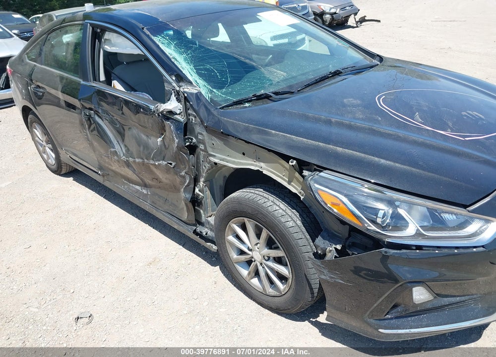 2018 HYUNDAI SONATA SE VIN: 5NPE24AF6JH677732