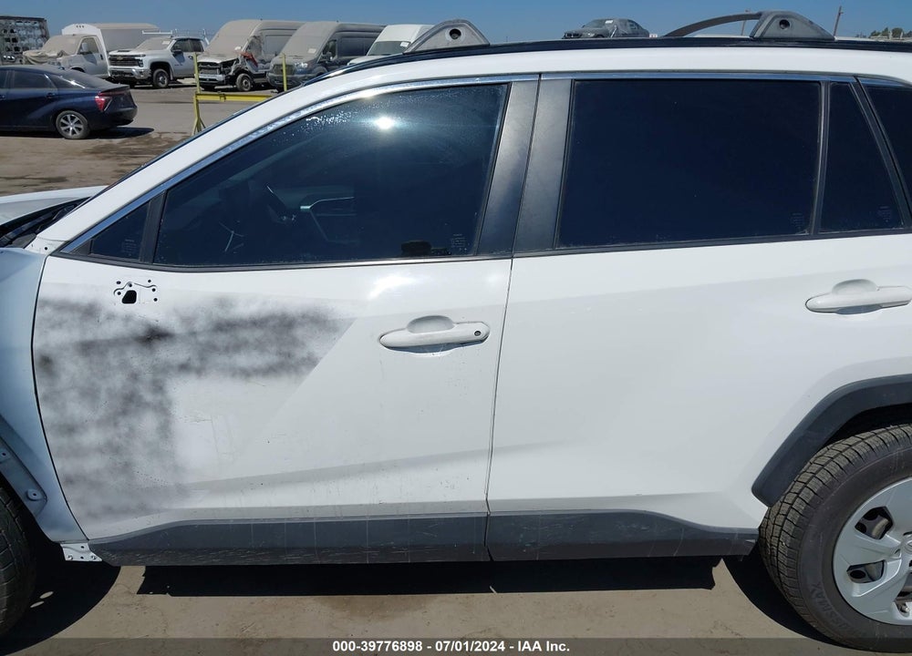 2019 TOYOTA RAV4 LE VIN: JTMH1RFV3KD509311