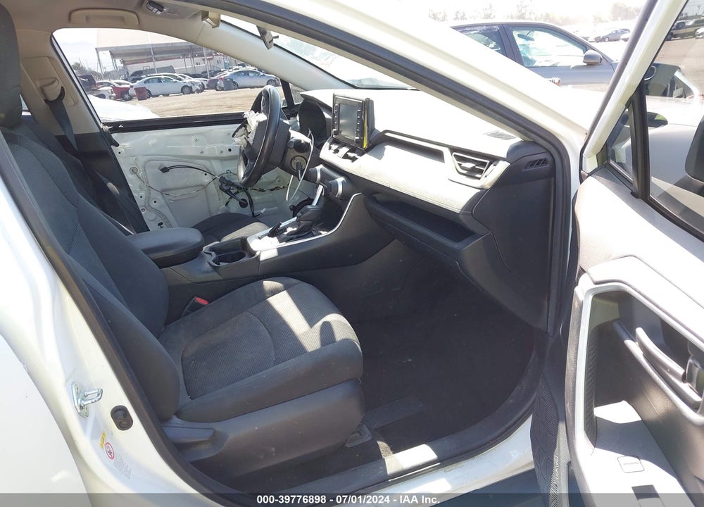 2019 TOYOTA RAV4 LE VIN: JTMH1RFV3KD509311