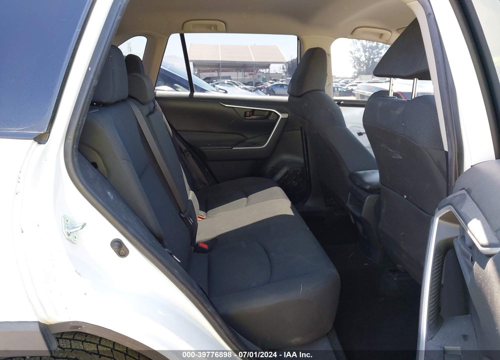 2019 TOYOTA RAV4 LE VIN: JTMH1RFV3KD509311