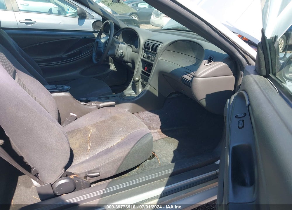 2004 FORD MUSTANG VIN: 1FAFP406X4F150501