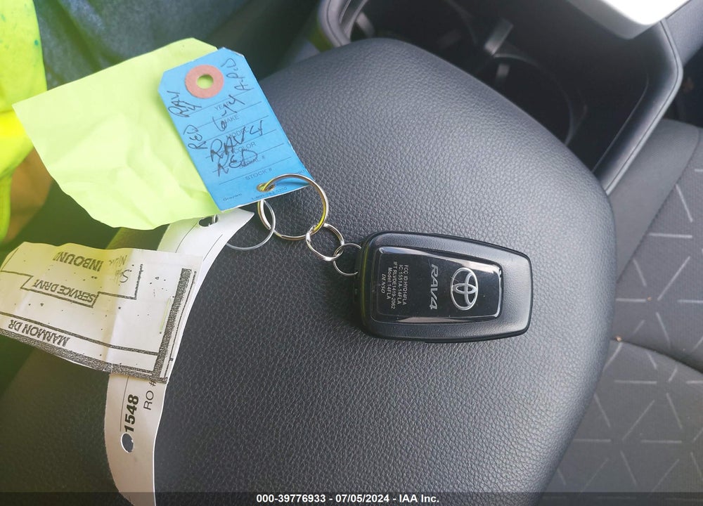 2023 TOYOTA RAV4 HYBRID XLE VIN: 4T3RWRFV6PU094453