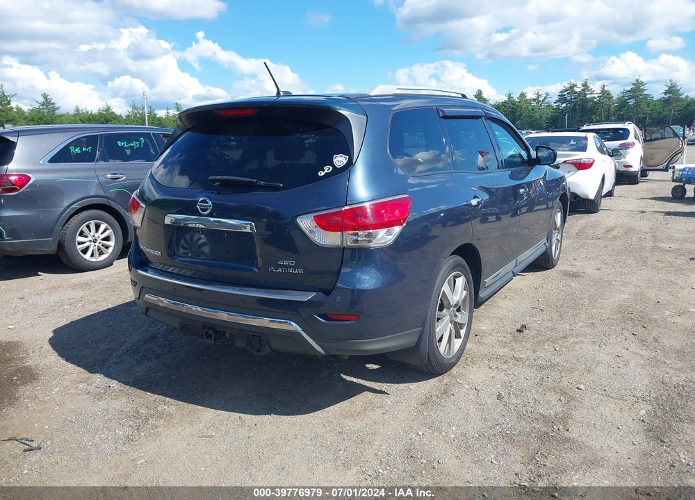 2016 NISSAN PATHFINDER PLATINUM VIN: 5N1AR2MM9GC604590