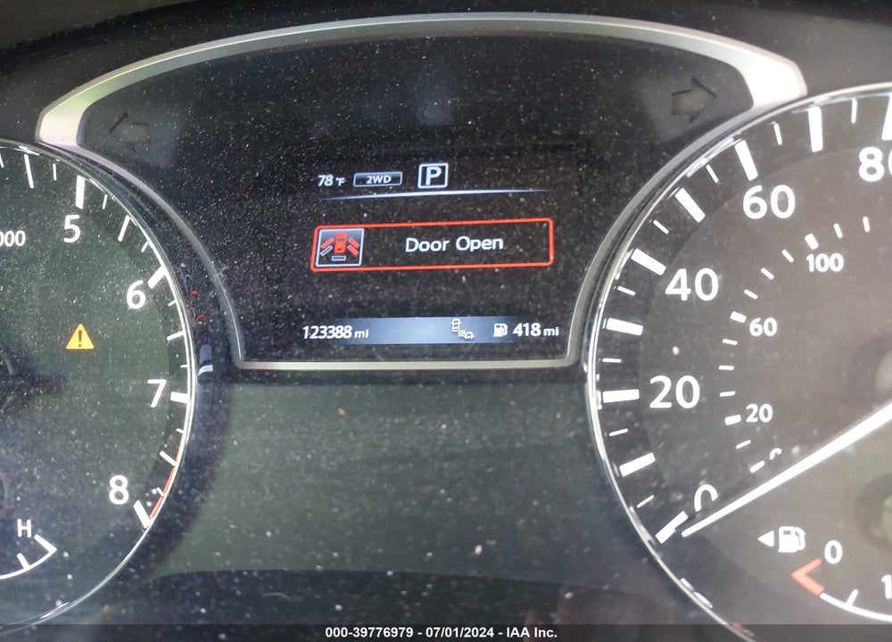 2016 NISSAN PATHFINDER PLATINUM VIN: 5N1AR2MM9GC604590