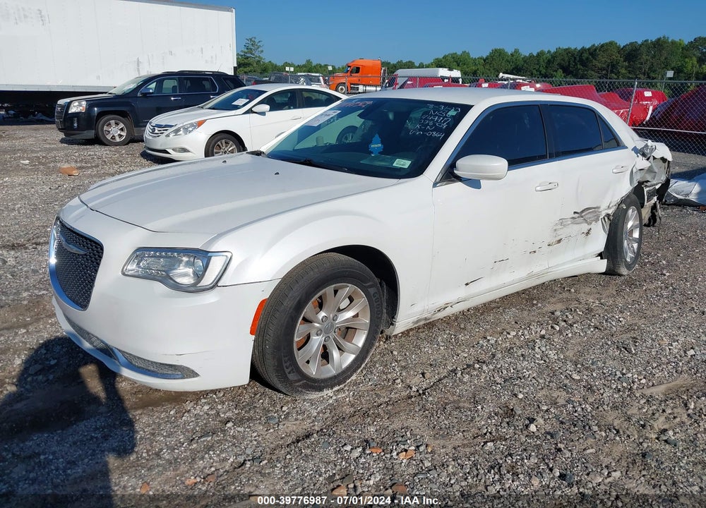 2015 CHRYSLER 300 LIMITED VIN: 2C3CCAAG7FH930864