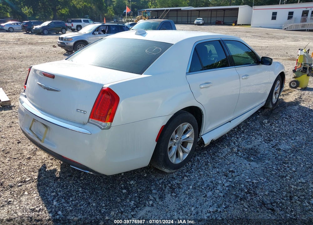 2015 CHRYSLER 300 LIMITED VIN: 2C3CCAAG7FH930864