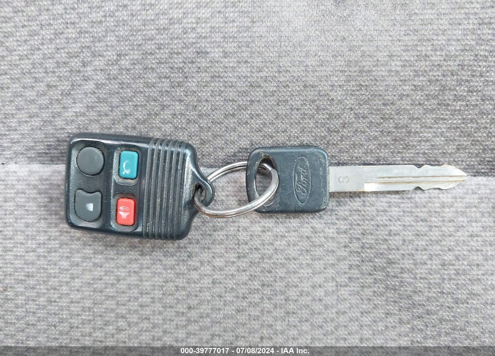 1999 FORD TAURUS SE VIN: 1FAFP58U0XG123573