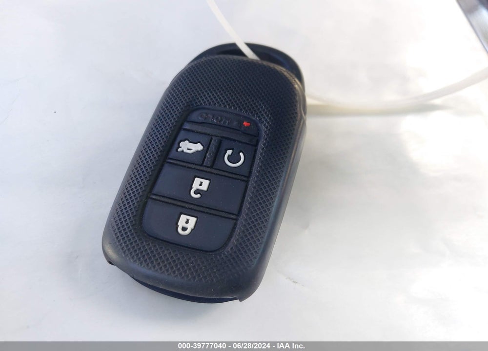 2022 HONDA ACCORD HYBRID SPORT VIN: 1HGCV3F28NA013784
