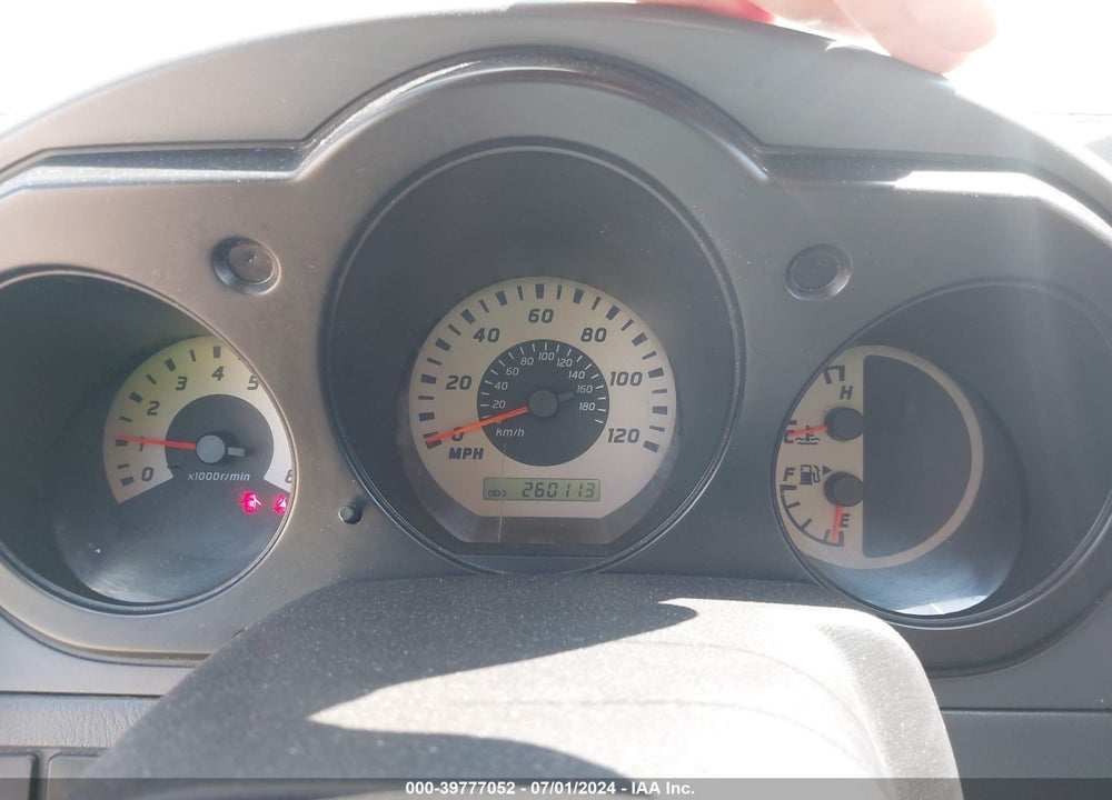 2004 NISSAN FRONTIER XE-V6 VIN: 1N6ED26Y44C469516