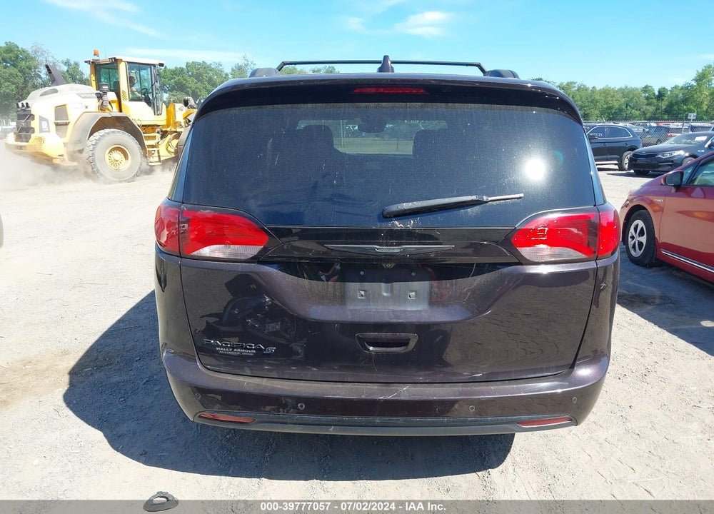 2019 CHRYSLER PACIFICA TOURING L PLUS VIN: 2C4RC1EG9KR570811