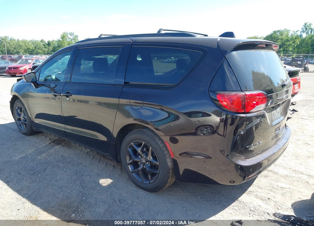 2019 CHRYSLER PACIFICA TOURING L PLUS VIN: 2C4RC1EG9KR570811