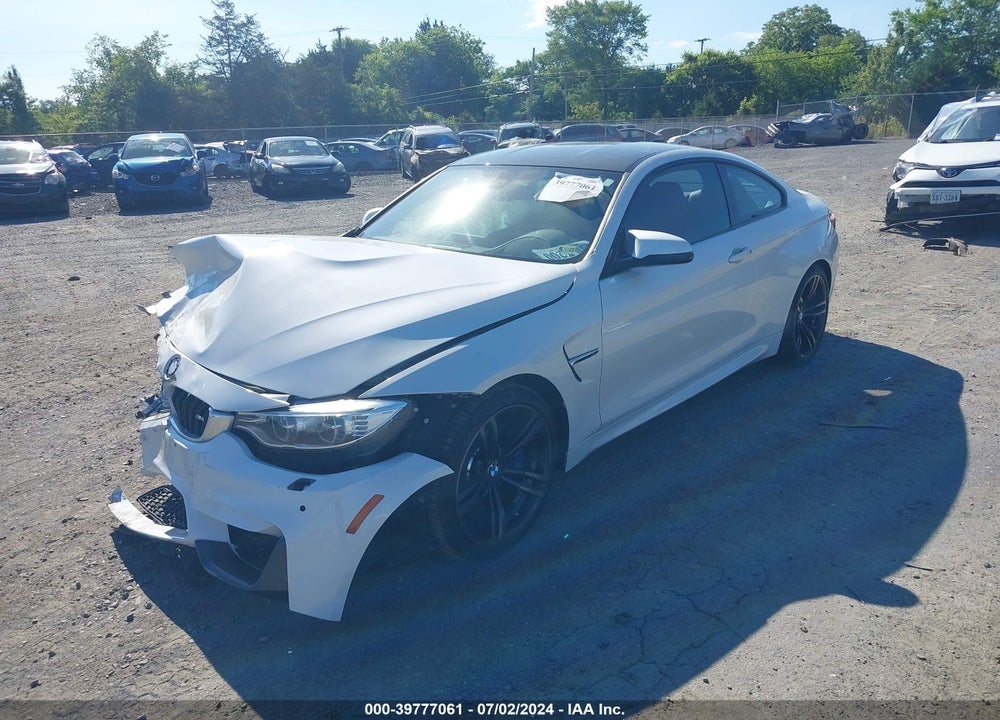 2016 BMW M4 VIN: WBS3R9C54GK339091