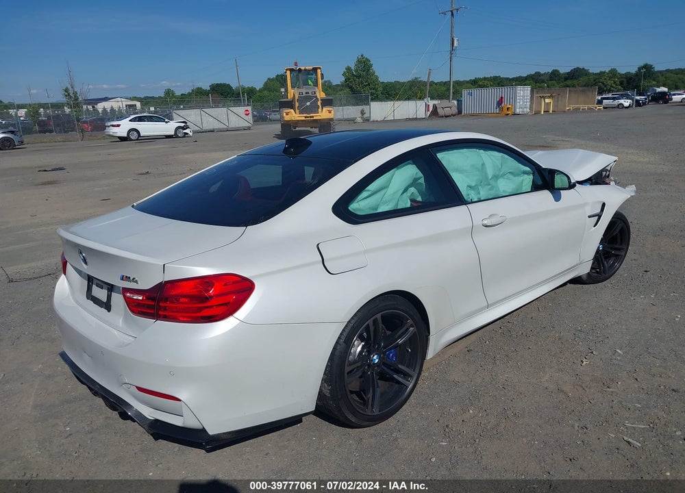 2016 BMW M4 VIN: WBS3R9C54GK339091