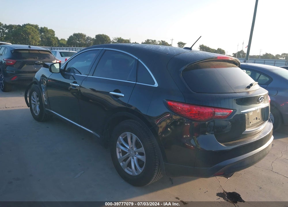 2017 INFINITI QX70 VIN: JN8CS1MU8HM142292