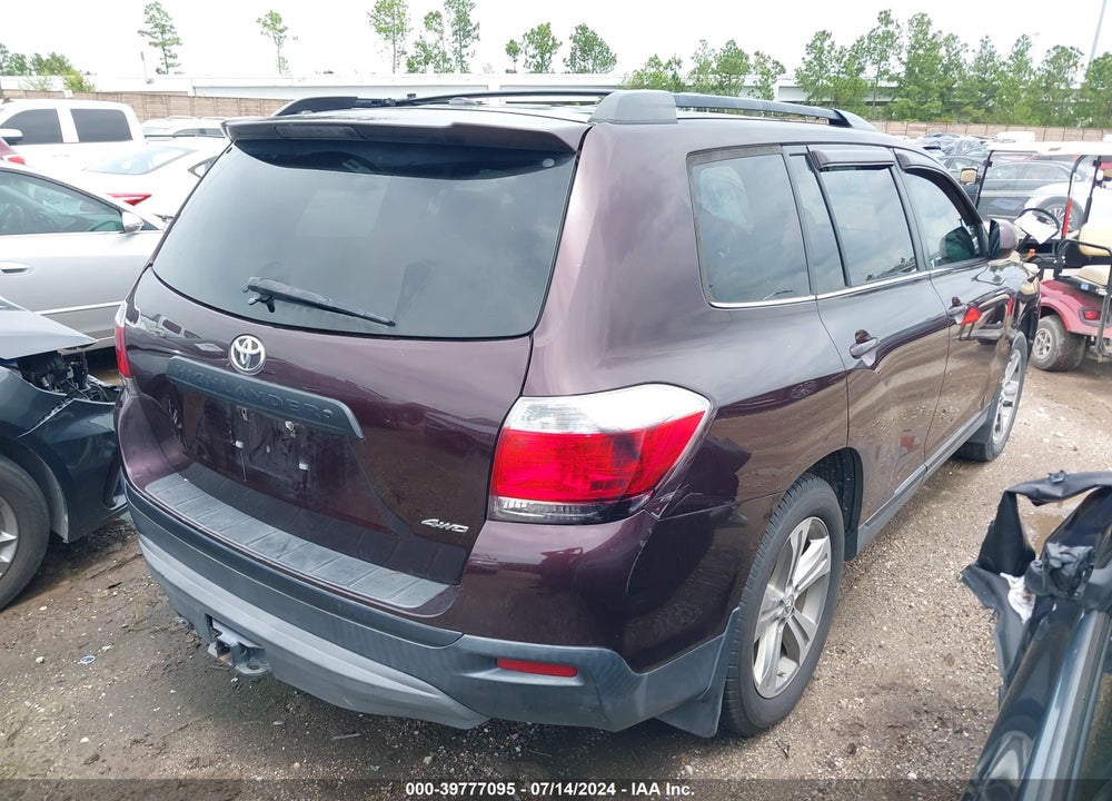 2013 TOYOTA HIGHLANDER SE V6 VIN: 5TDBK3EH1DS255486