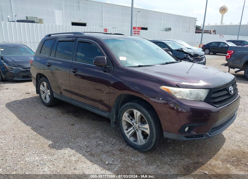 2013 TOYOTA HIGHLANDER SE V6 VIN: 5TDBK3EH1DS255486