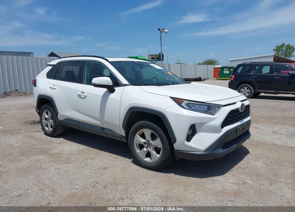 2019 TOYOTA RAV4 XLE VIN: 2T3P1RFV8KC008608