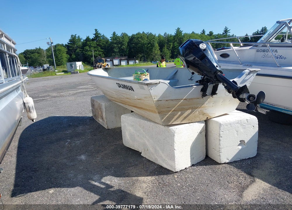 1995 GRUMMAN BOAT VIN: OMCS9232C595