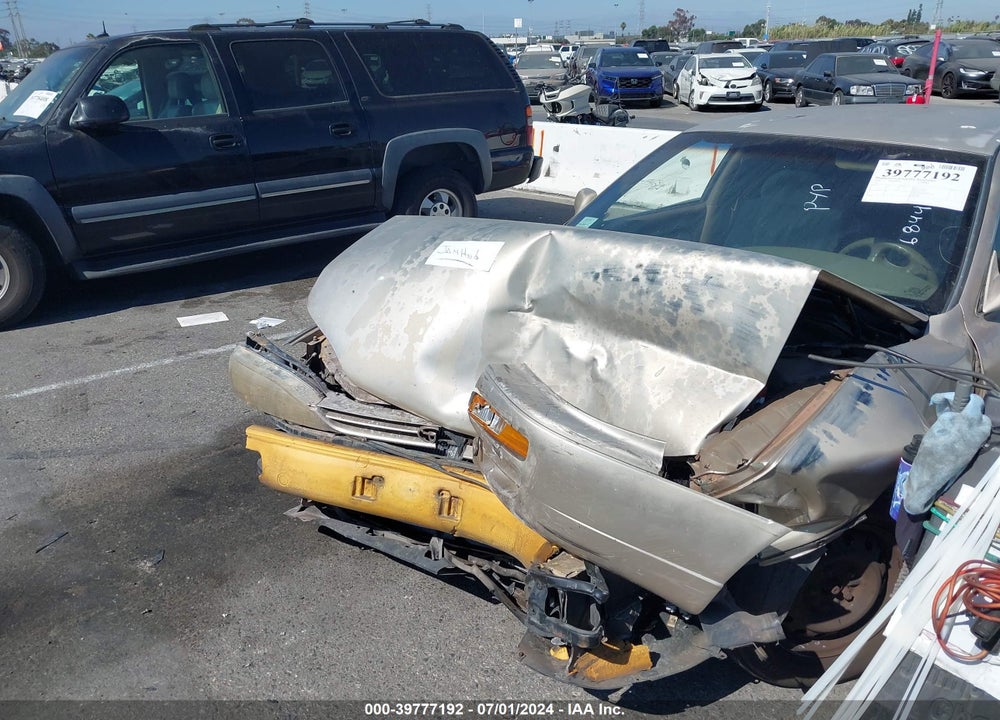 1992 TOYOTA CAMRY LE VIN: JT2SK12E5N0086844