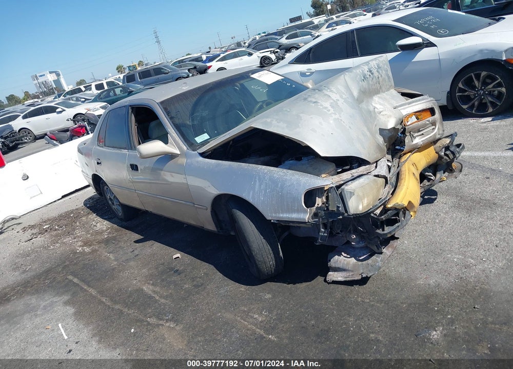 1992 TOYOTA CAMRY LE VIN: JT2SK12E5N0086844