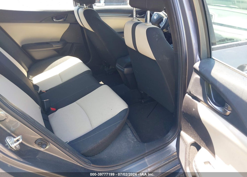 2018 HONDA CIVIC SPORT VIN: SHHFK7G40JU217782