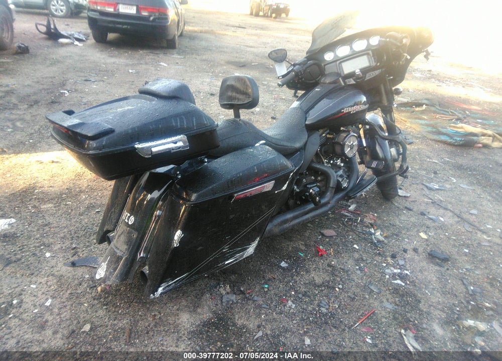 2014 HARLEY-DAVIDSON FLHXS STREET GLIDE SPECIAL VIN: 1HD1KRM12EB626066