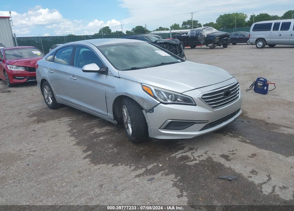 2017 HYUNDAI SONATA VIN: 5NPE24AF1HH442956