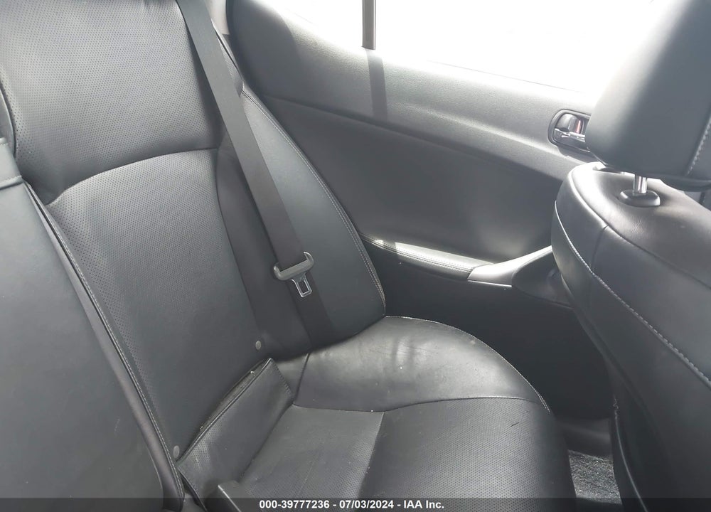 2010 LEXUS IS 250 VIN: JTHBF5C25A5123832