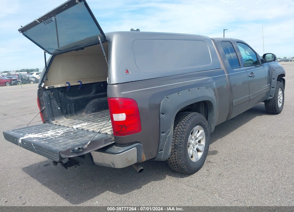 2008 CHEVROLET SILVERADO 1500 LTZ VIN: 1GCEK19098Z128575