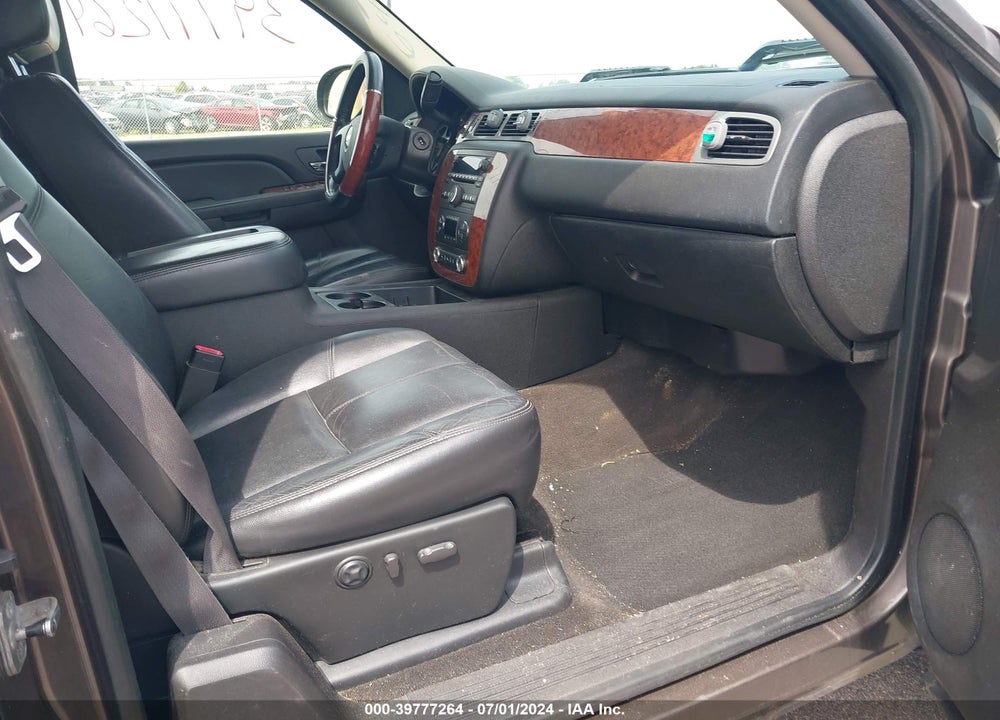 2008 CHEVROLET SILVERADO 1500 LTZ VIN: 1GCEK19098Z128575