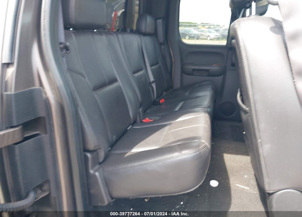 2008 CHEVROLET SILVERADO 1500 LTZ VIN: 1GCEK19098Z128575