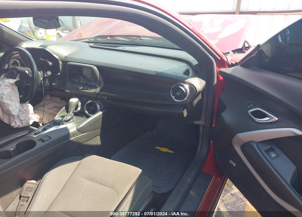 2019 CHEVROLET CAMARO 1LT VIN: 1G1FB1RS6K0113302