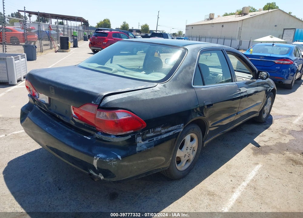 1998 HONDA ACCORD EX VIN: 1HGCG6672WA234046