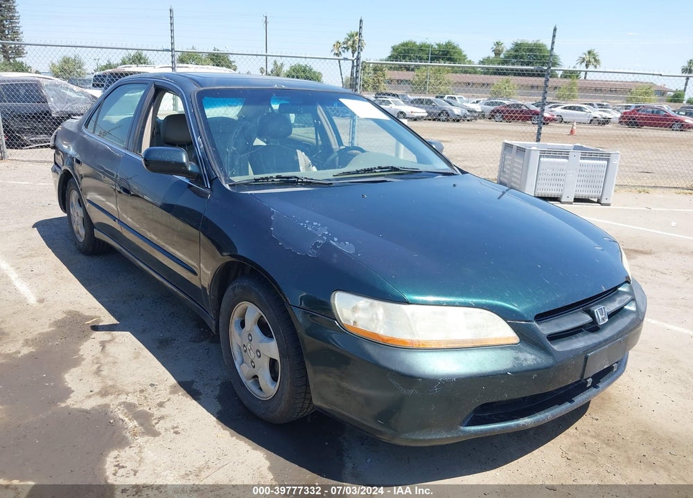 1998 HONDA ACCORD EX VIN: 1HGCG6672WA234046