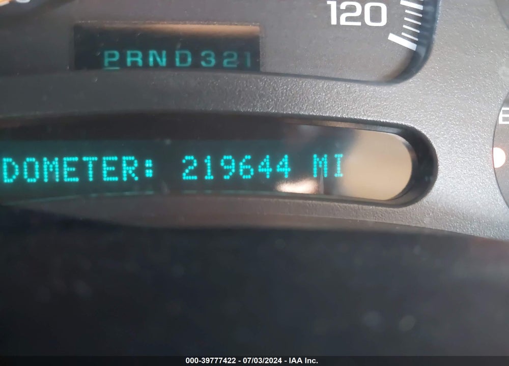 2004 CHEVROLET SILVERADO 2500HD WORK TRUCK VIN: 1GBHC29U74E178268