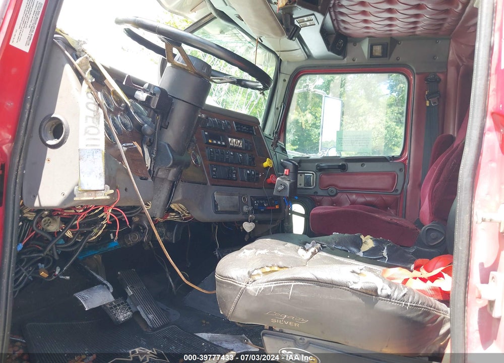 2000 WESTERN STAR/AUTO CAR 4900 4900E VIN: 2WKEDDCJ3YK963296