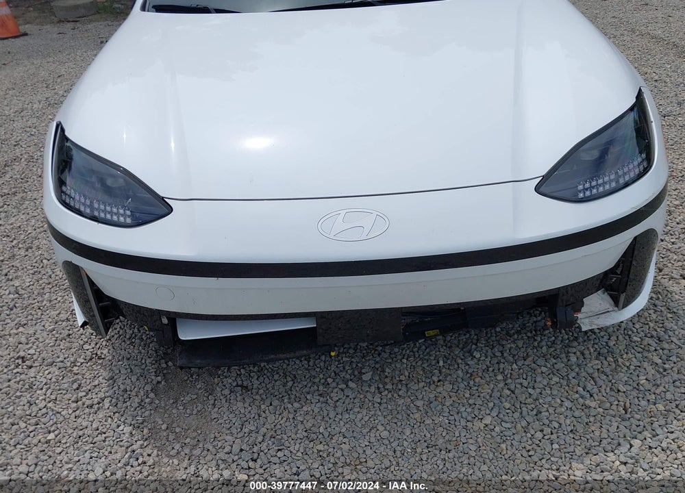2023 HYUNDAI IONIQ 6 SEL VIN: KMHM34AC8PA029965