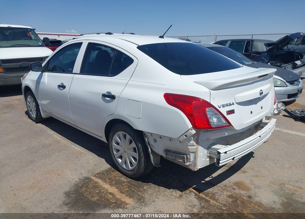 2018 NISSAN VERSA 1.6 S+ VIN: 3N1CN7AP9JL814013