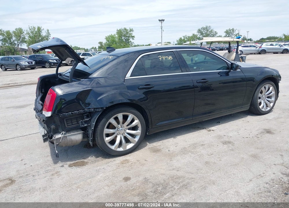 2019 CHRYSLER 300 TOURING VIN: 2C3CCAAG6KH760846