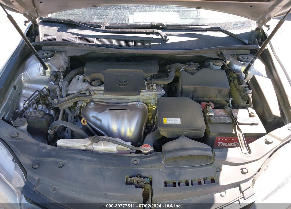 2016 TOYOTA CAMRY SE VIN: 4T1BF1FK7GU582005