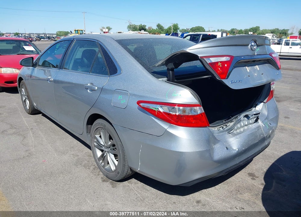 2016 TOYOTA CAMRY SE VIN: 4T1BF1FK7GU582005